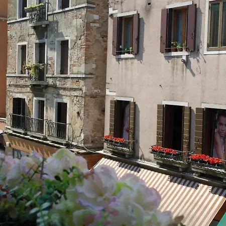 Casa Delle Ortensie * البندقية